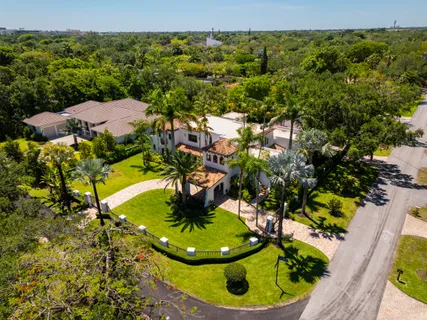 $8,200,000 | 6864 Southwest 68th Street, South Miami, FL 33143