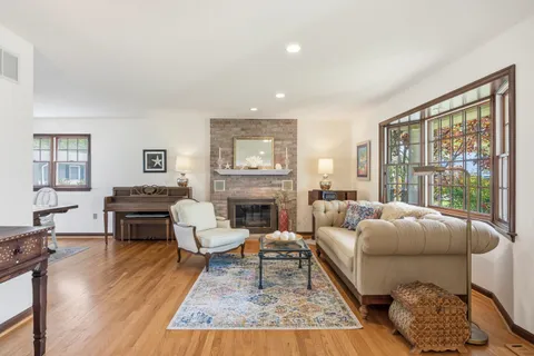 $1,999,900 | 3712 Gateshead Drive, Annapolis, MD 21403