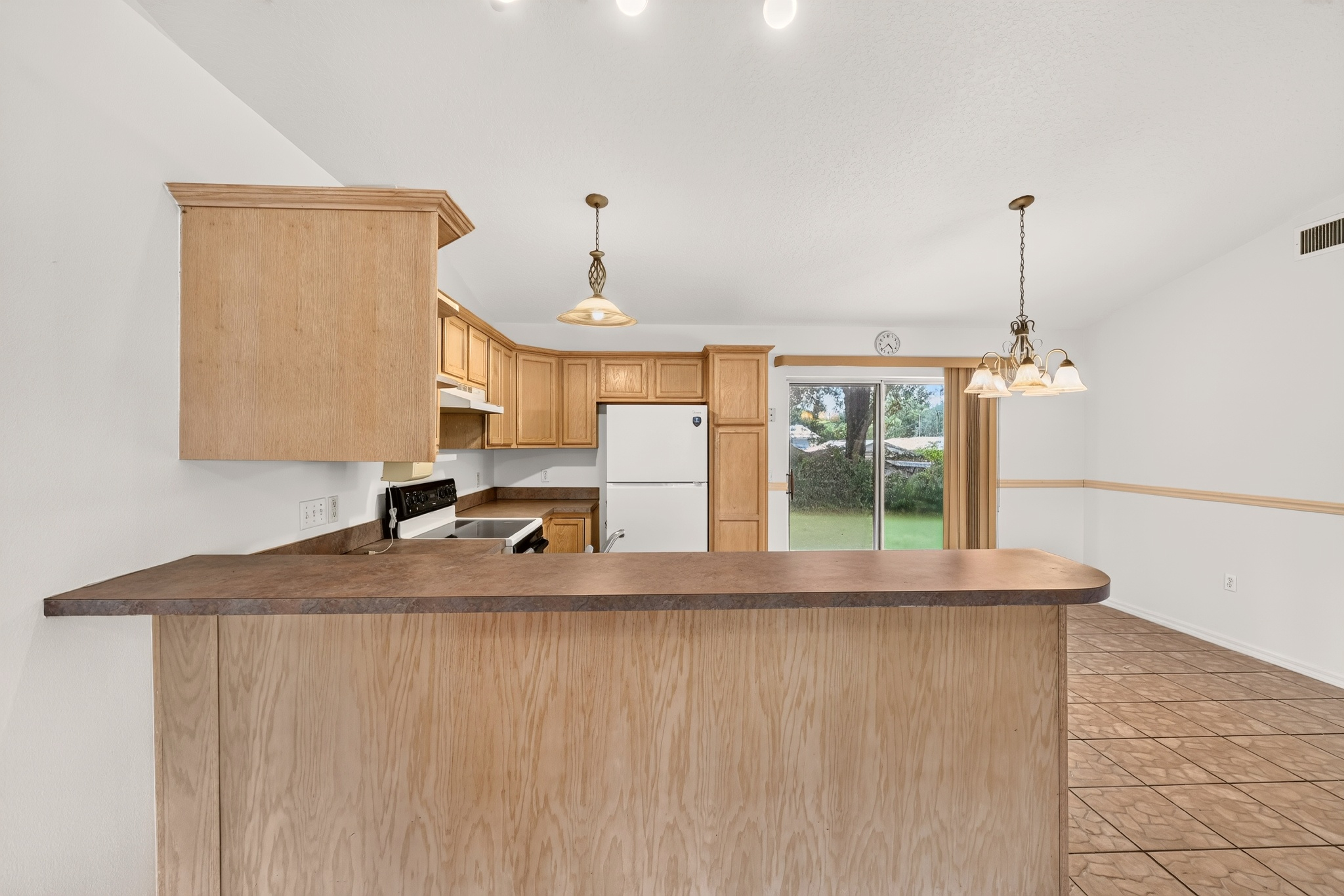 211 Edison Street Inverness, FL 34452 - Photo 14 of 27 Gallery Image 14