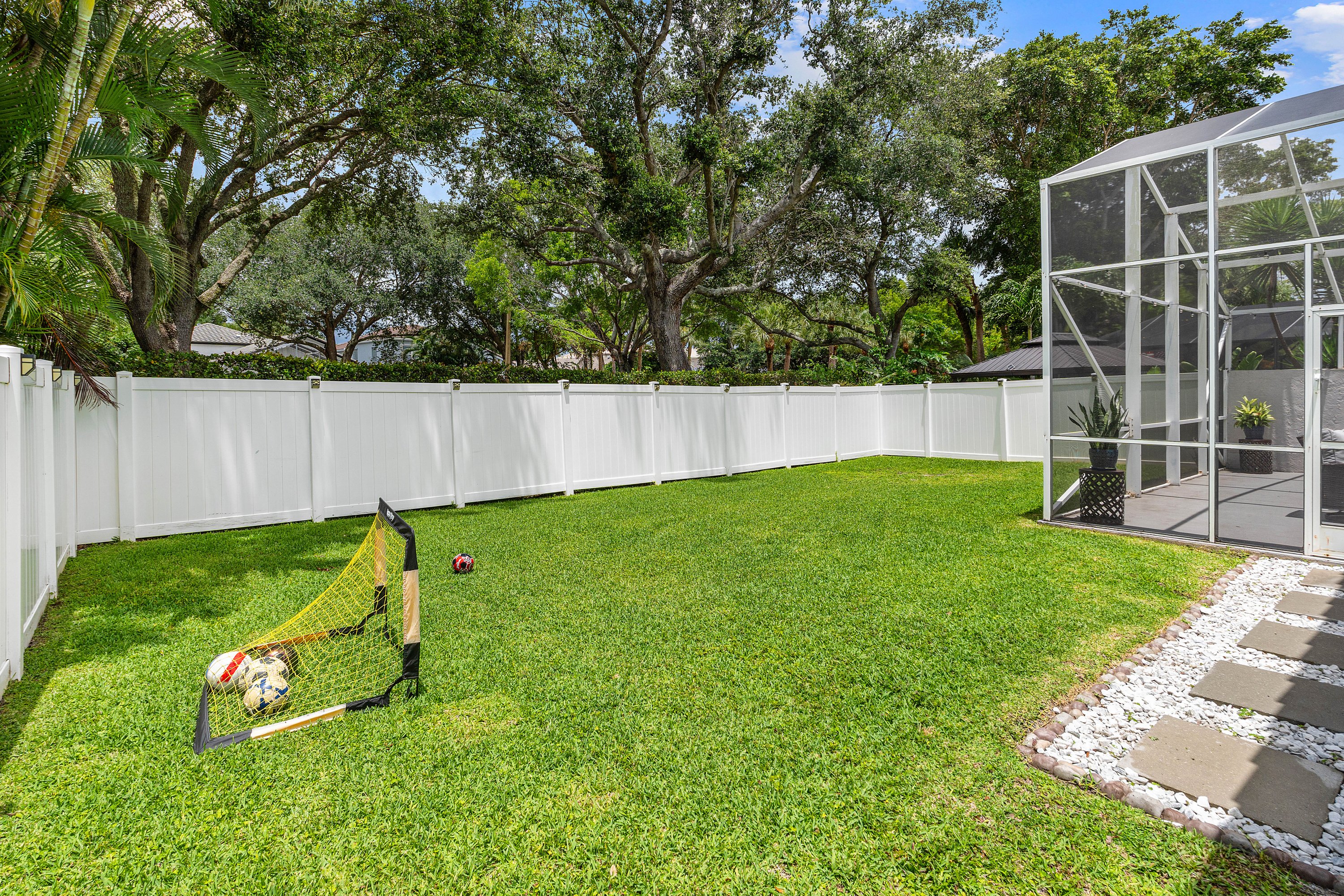 6731 Ashburn Road Lake Worth, FL 33467 - Photo 27 of 41