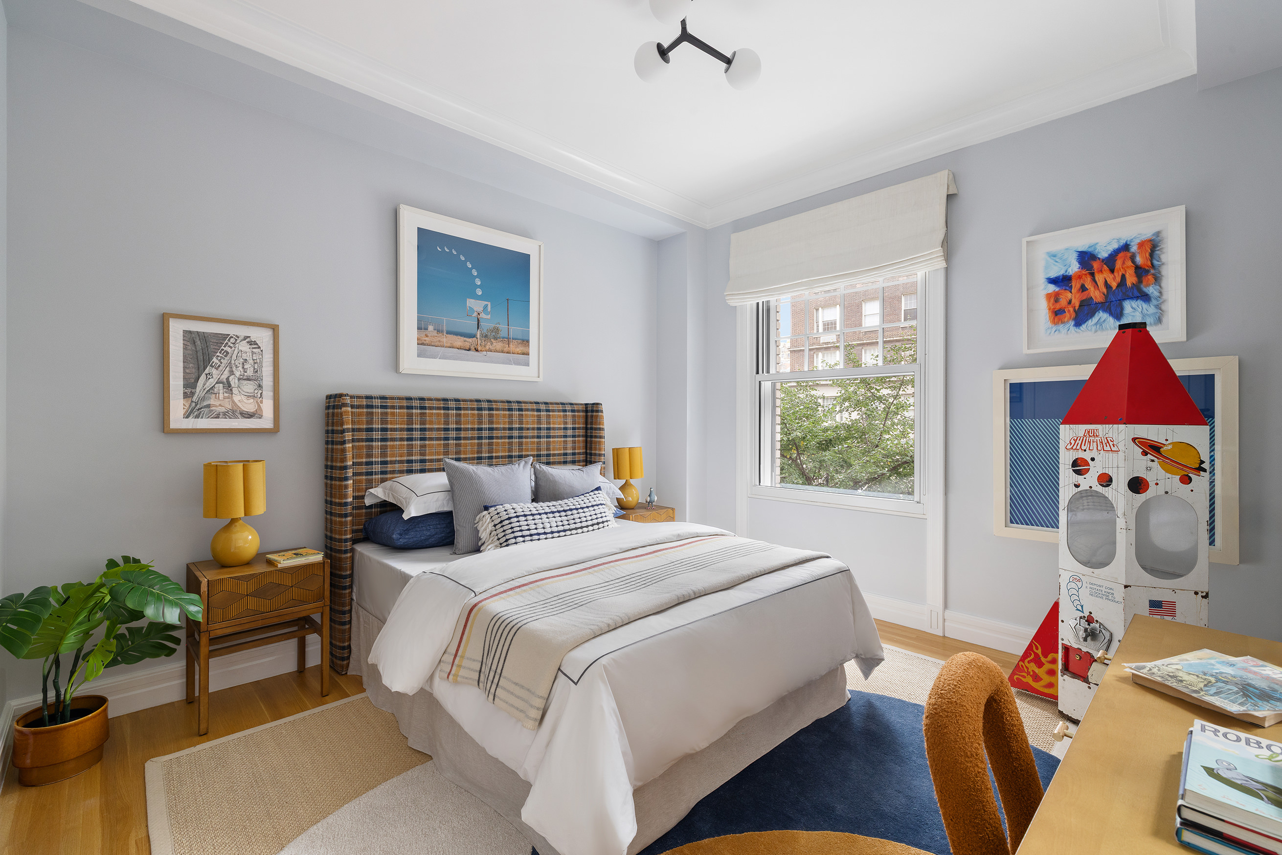 150 East 72nd Street, Unit 2N Manhattan, NY 10021 - Photo 14 of 20 Gallery Image 14