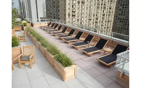 $1,050,000 | 360 East 72nd Street, Unit C2505 | Lenox Hill