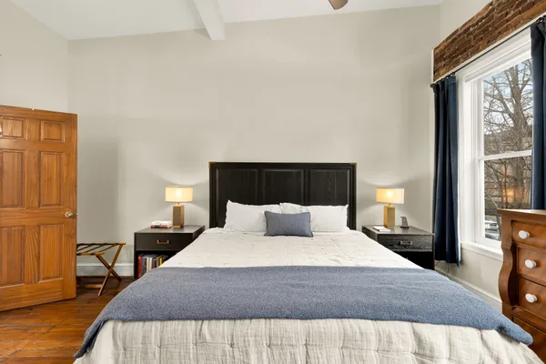 $1,275,000 | T Street Northwest, Washington, DC 20009