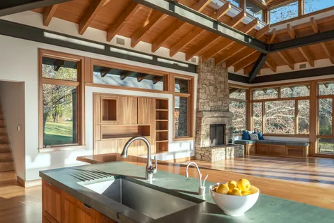 $3,850,000 | 154 Argilla Road, Ipswich, MA 01938