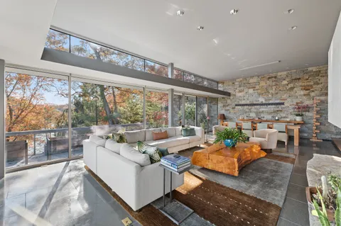 $14,995,000 | Stanwich Road, Greenwich, CT 06830