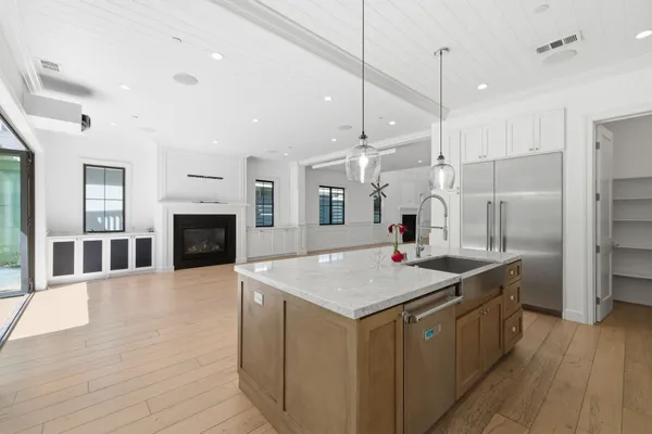 $17,000 | 1405 Oak Avenue, Manhattan Beach, CA 90266