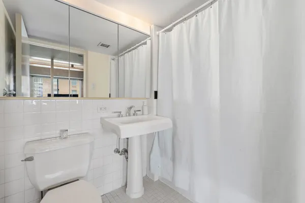 $900,000 | 300 West 145th Street, Unit 6G | Central Harlem