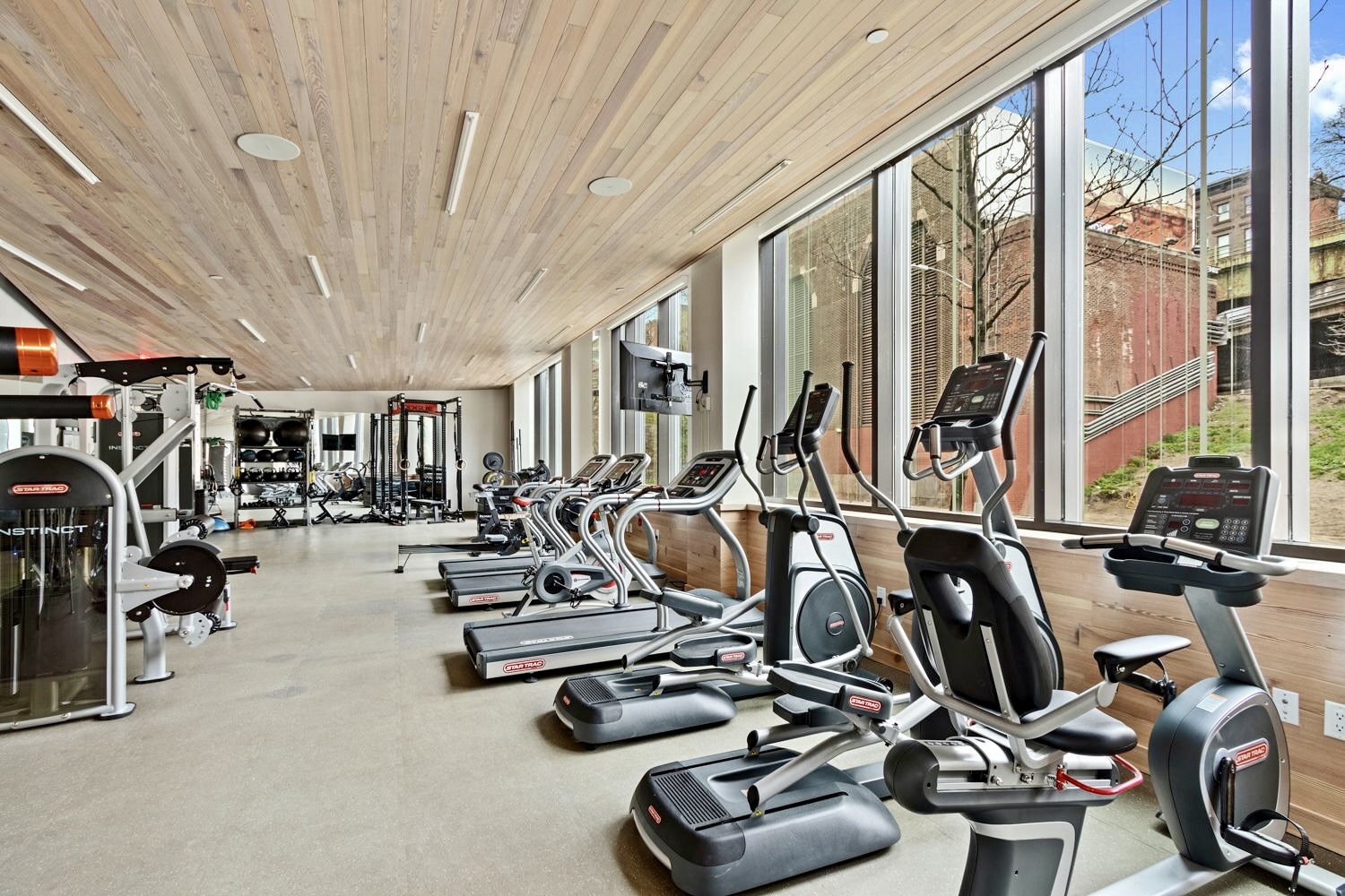 90 Furman Street, Unit N510 Brooklyn, NY 11201 - Photo 26 of 31 a view of a room with gym equipment