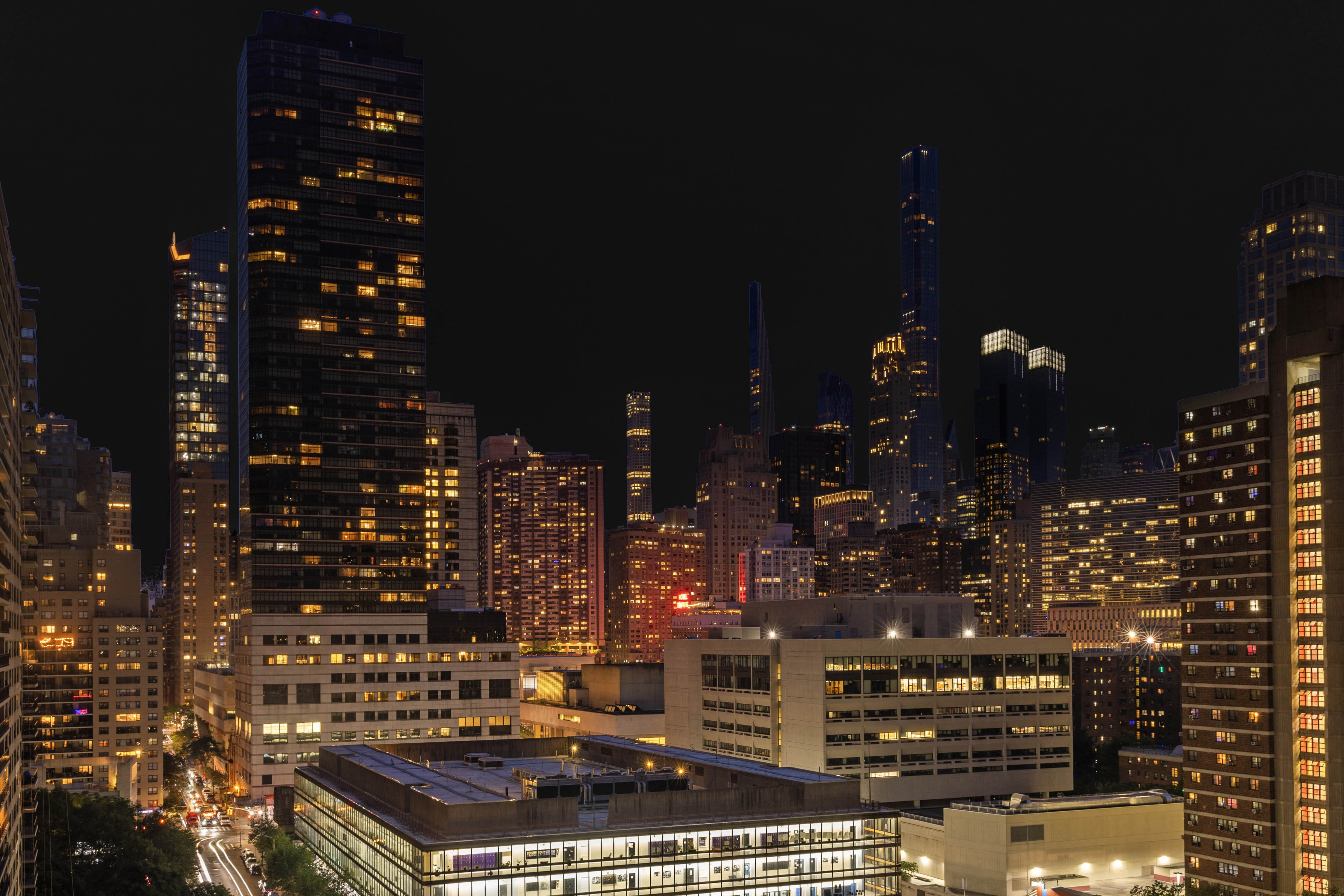 303 West 66th Street, Unit 18EE Manhattan, NY 10023 - Photo 10 of 24