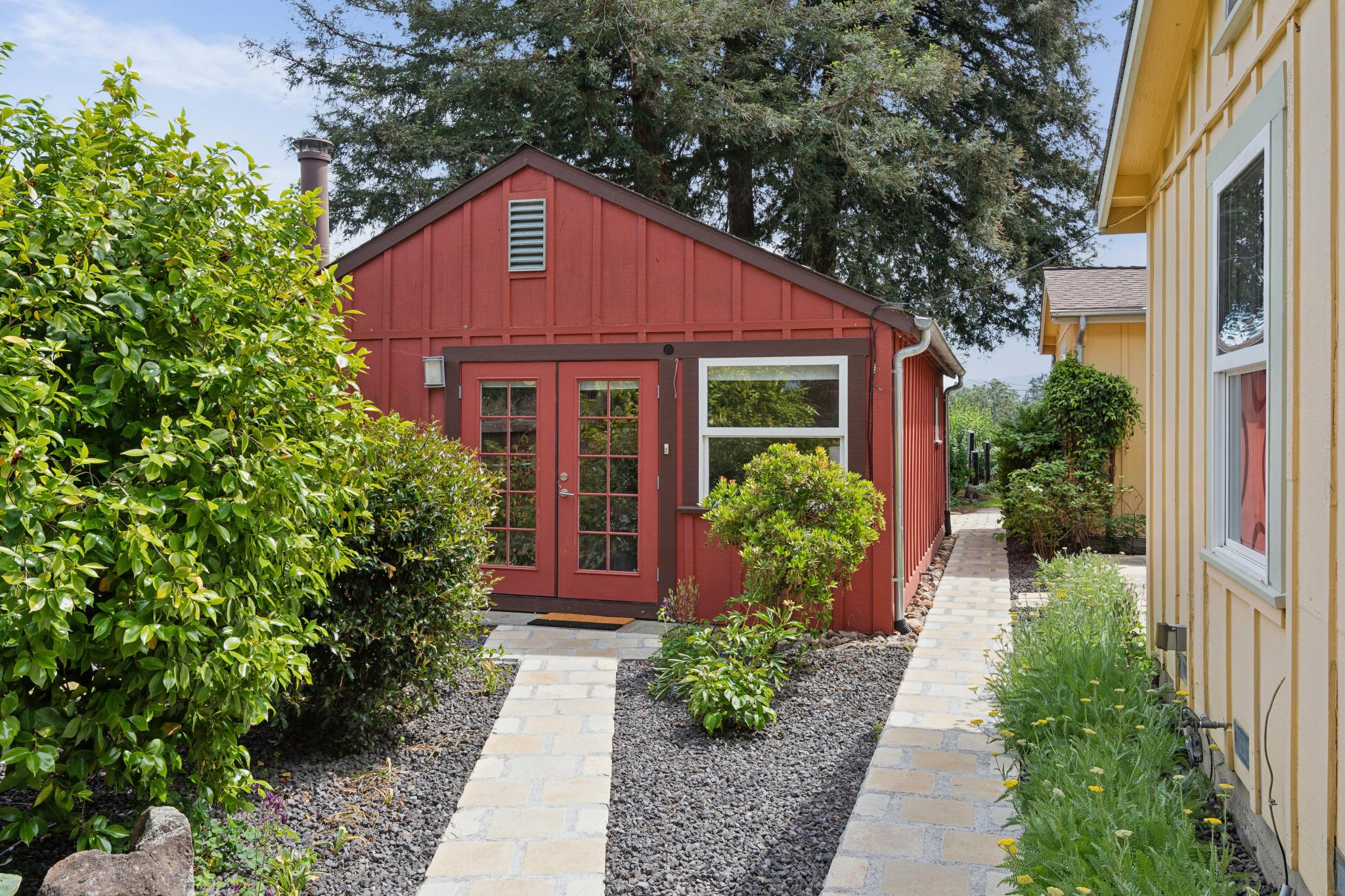 180 W Trinity Road Glen Ellen, CA 95442 - Photo 2 of 37