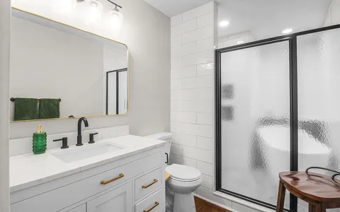 $550,000 | 712 Columbus Drive, Savannah, GA 31405