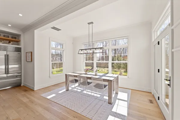 $2,550,000 | 8621 McHenry Street, Vienna, VA 22180