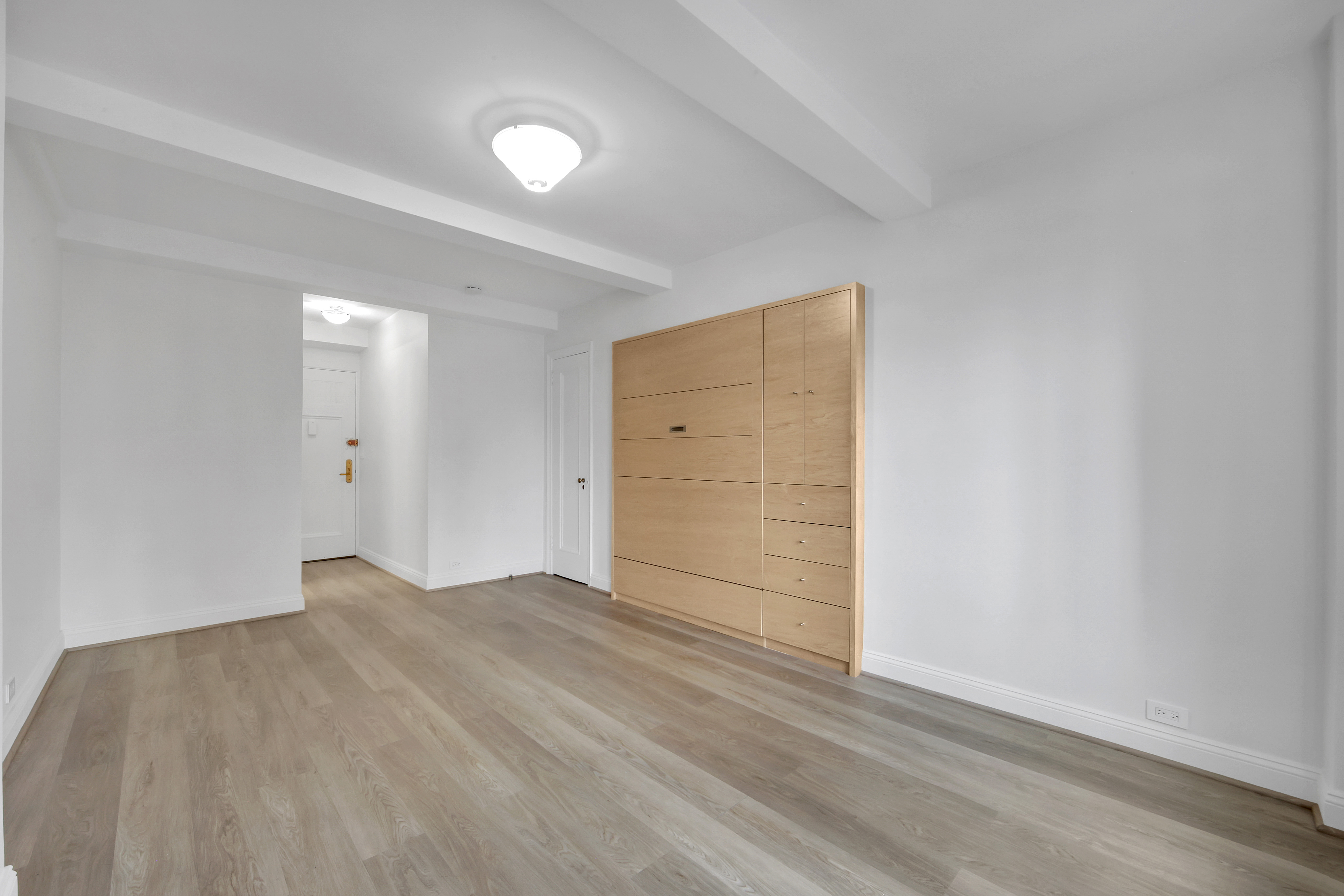 25 Tudor City Place, Unit 1103 Manhattan, NY 10017 - Photo 10 of 24