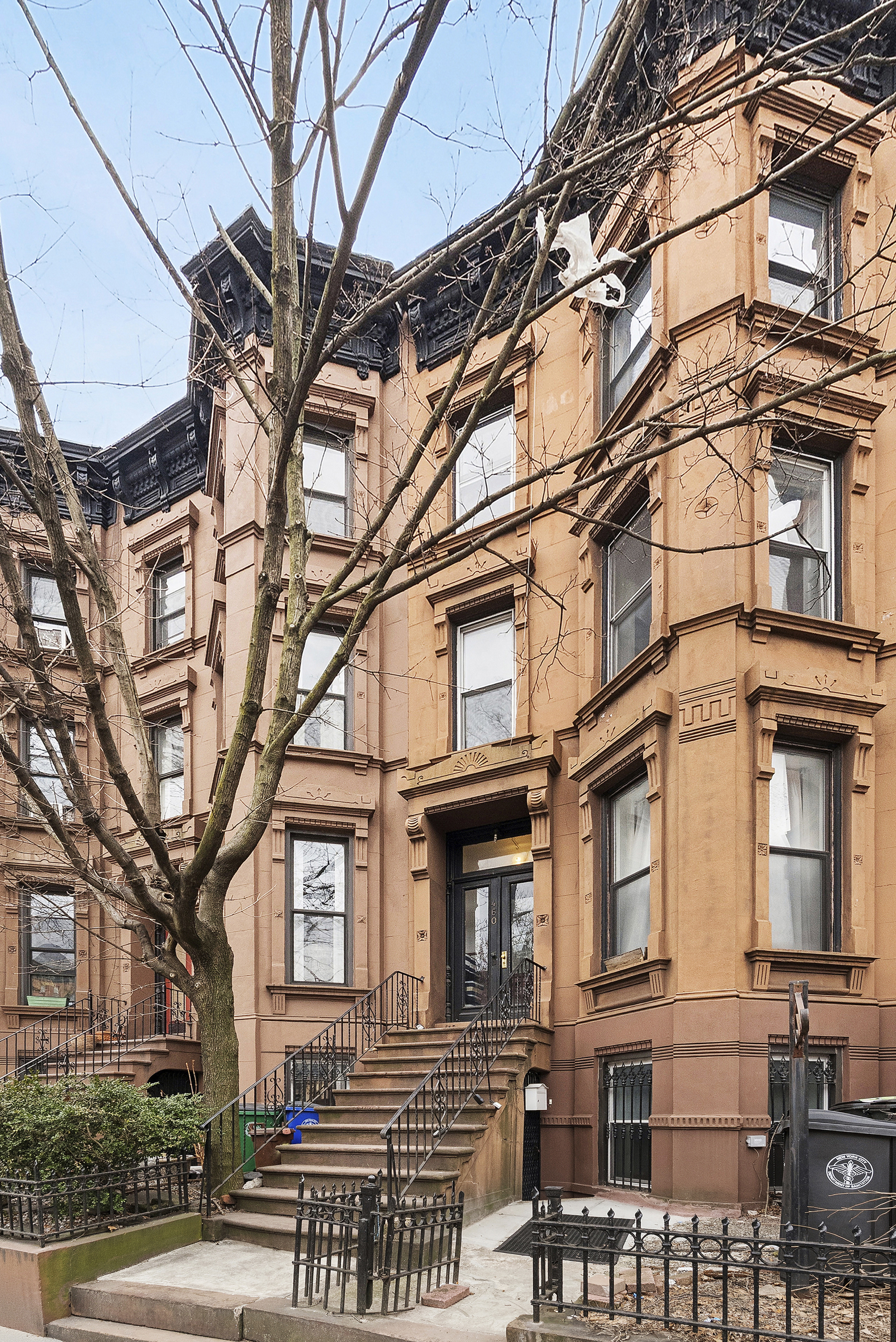 460 9th Street Brooklyn, NY 11215 - Photo 22 of 24 front view of a building