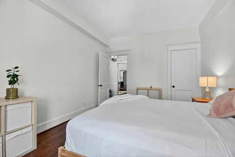 $630,000 | 2009 Belmont Road Northwest, Unit 303, Washington, DC 20009