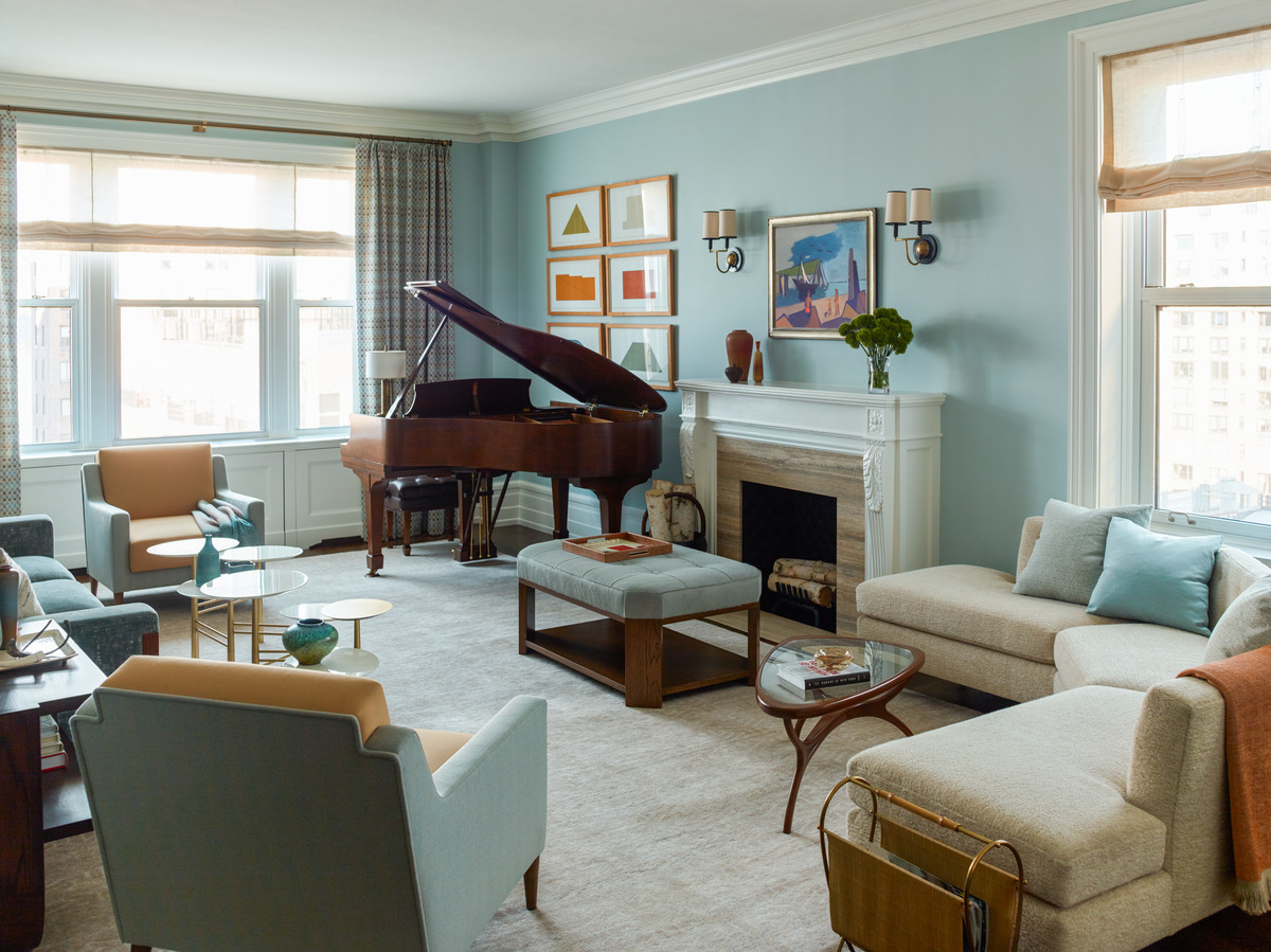 325 West End Avenue, Unit 9C Manhattan, NY 10023 - Photo 2 of 14 a living room with furniture and a fireplace