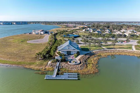 $729,000 | 1047 Waterline Court, Sarasota, FL 34240