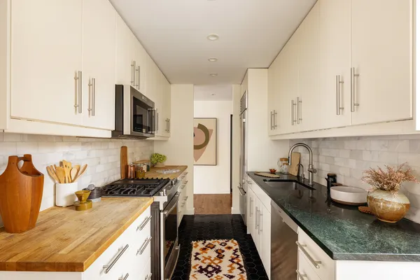 $2,100,000 | 211 East 3rd Street, Unit 5R | East Village