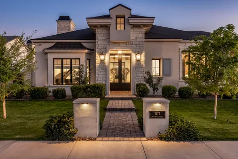 $3,550,000 | 2677 East Maplewood Street, Gilbert, AZ 85297