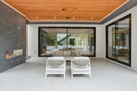 $5,695,888 | 6519 Brawner Street, McLean, VA 22101