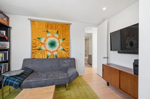 Contact Agent | 304 Quackenbos Street Northwest, Washington, DC 20011