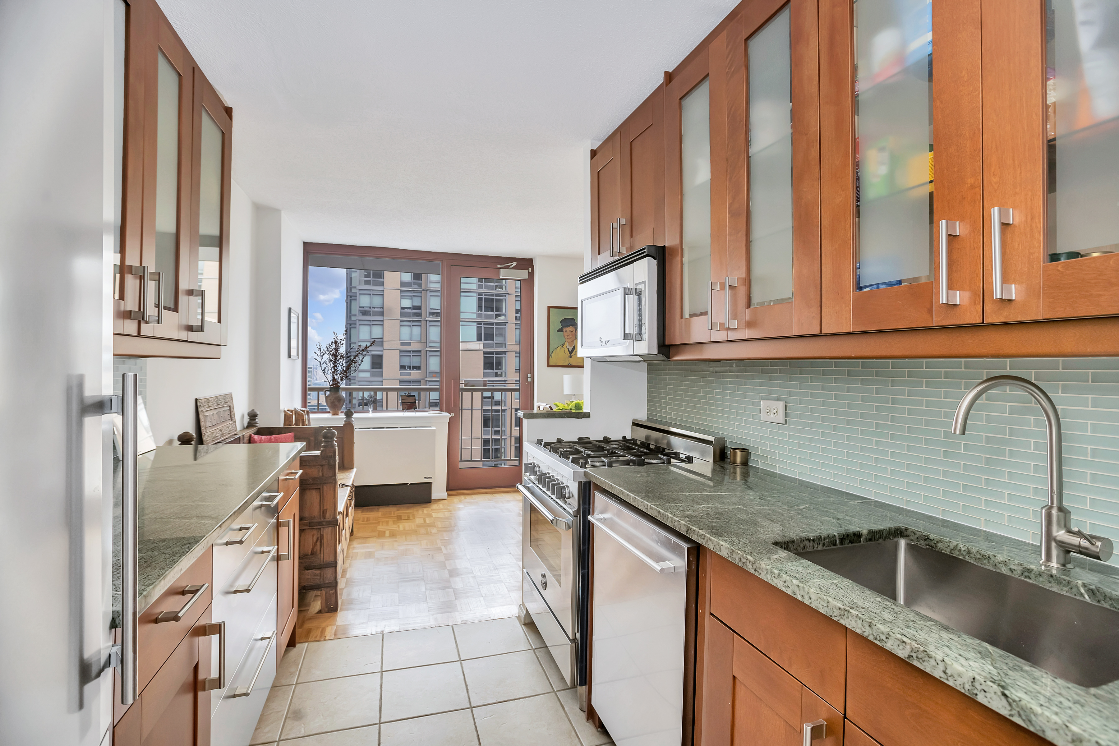 4-74 48th Avenue, Unit 38C Queens, NY 11109 - Photo 5 of 9