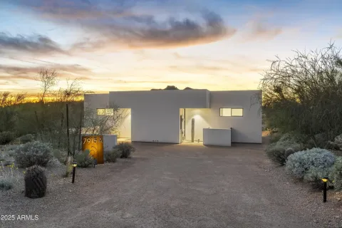 $2,650,000 | 7915 East Primrose Path, Carefree, AZ 85377