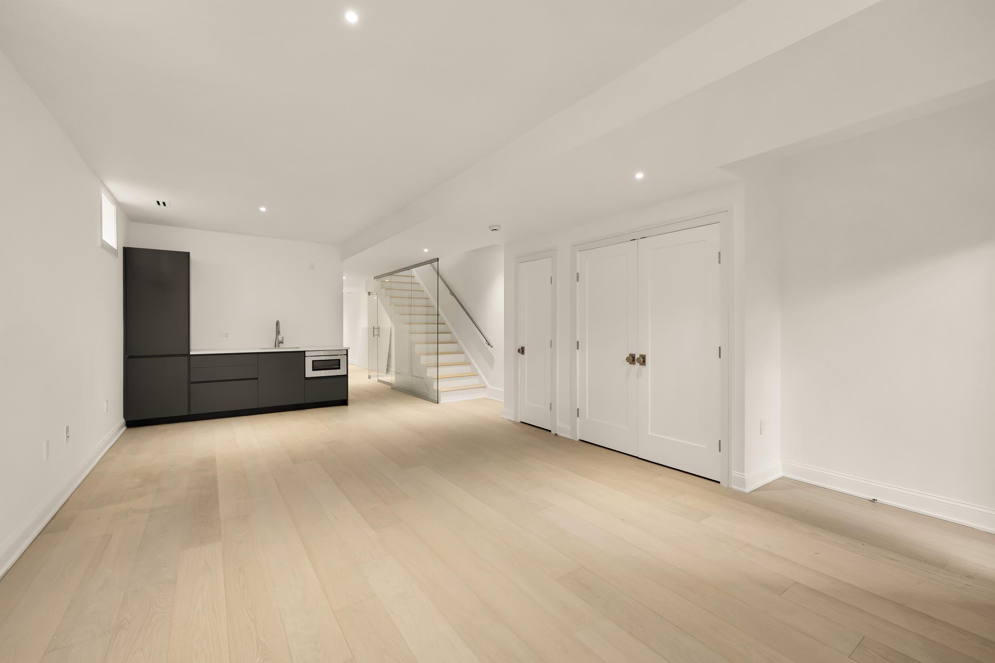 329 8th Street Northeast Washington, DC 20002 - Photo 38 of 49