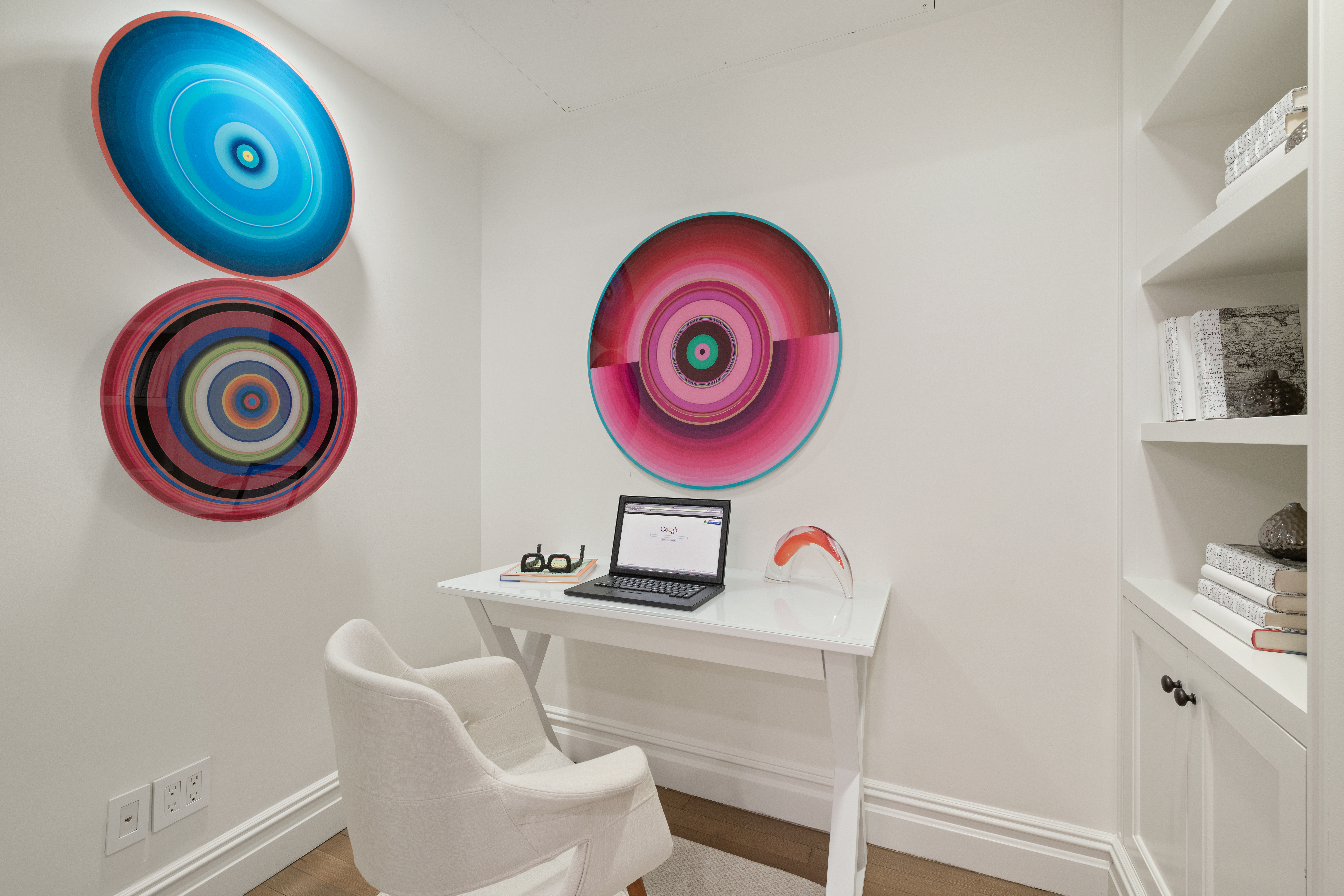 415 Washington Street, Unit 1B Manhattan, NY 10013 - Photo 13 of 16 a view of a dining room with washer and dryer