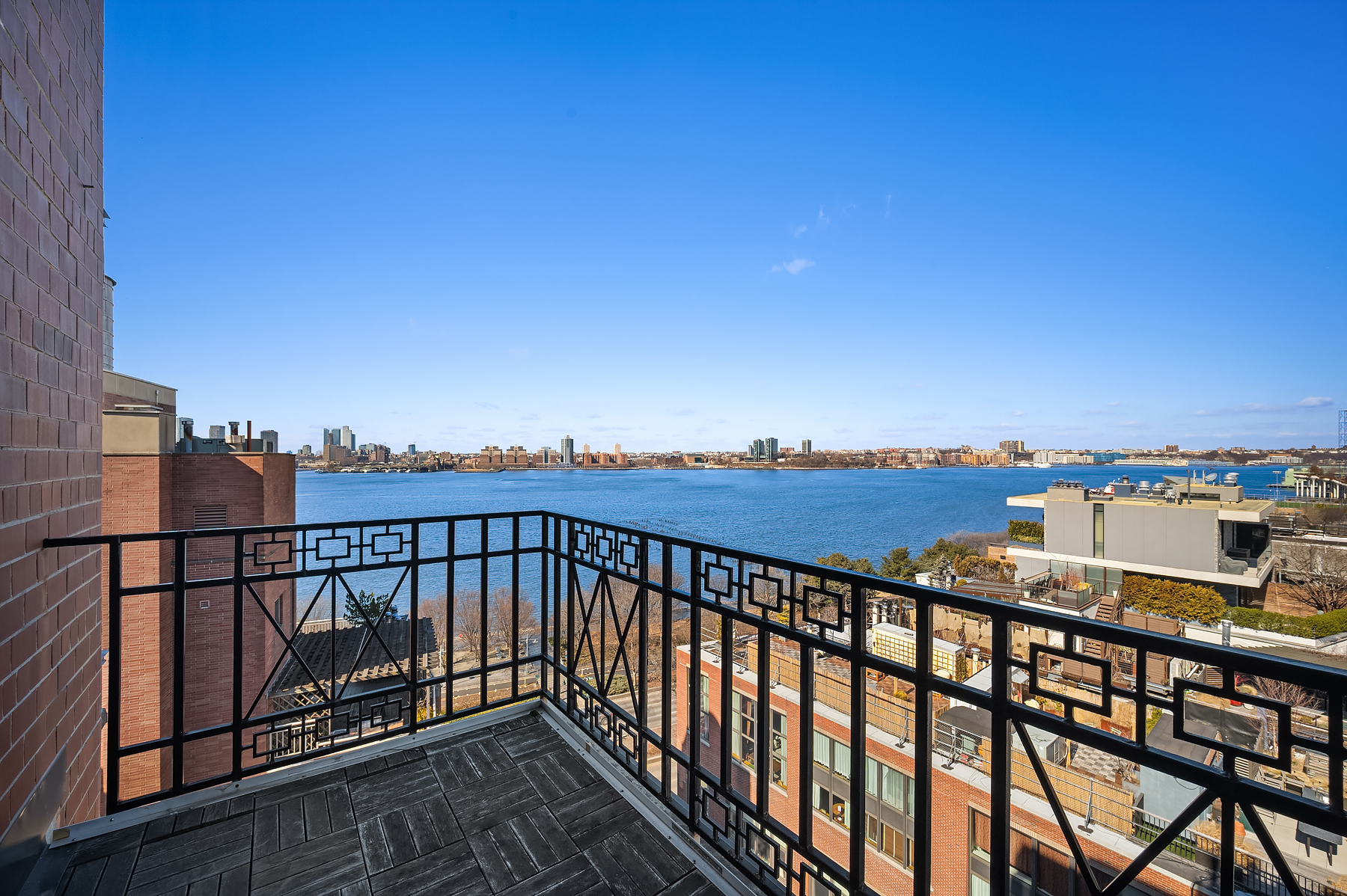 366 West 11th Street, Unit PHF Manhattan, NY 10014 - Photo 17 of 19