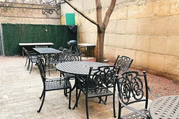 $4,000 | 245 East 35th Street, Unit 9D | Murray Hill