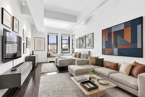 $855,000 | 315 7th Avenue, Unit 17D | Chelsea