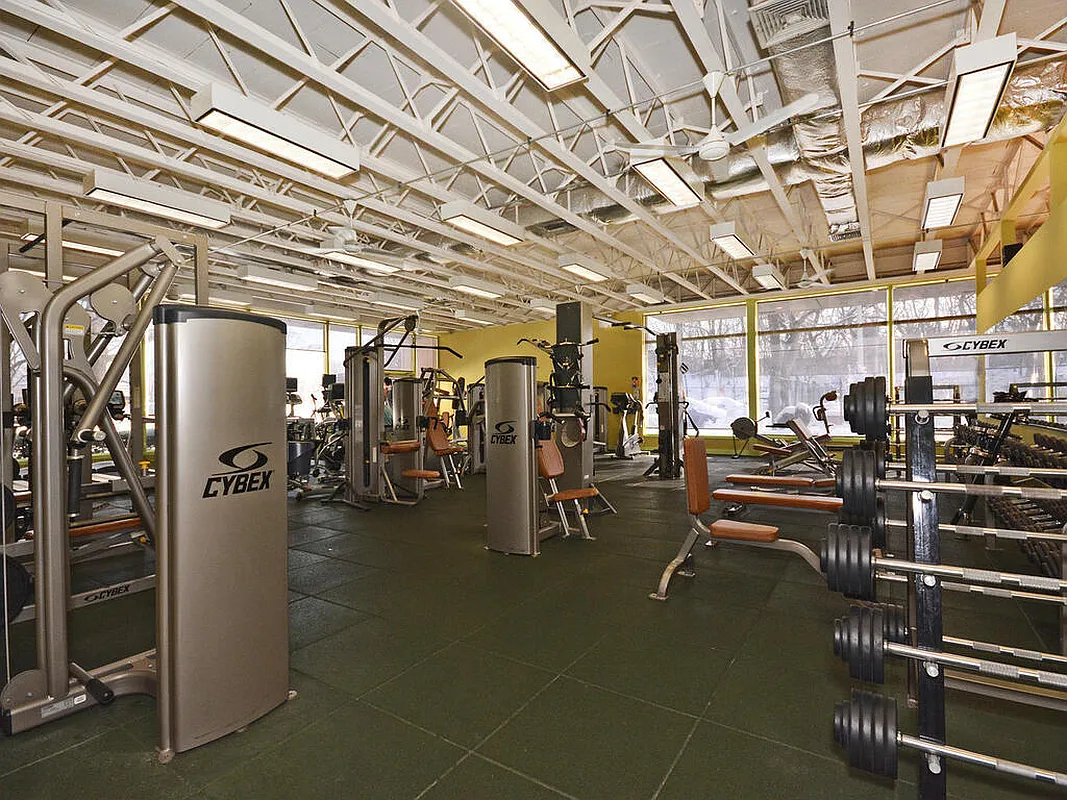 5800 Arlington Avenue, Unit 20L Bronx, NY 10471 - Photo 16 of 18