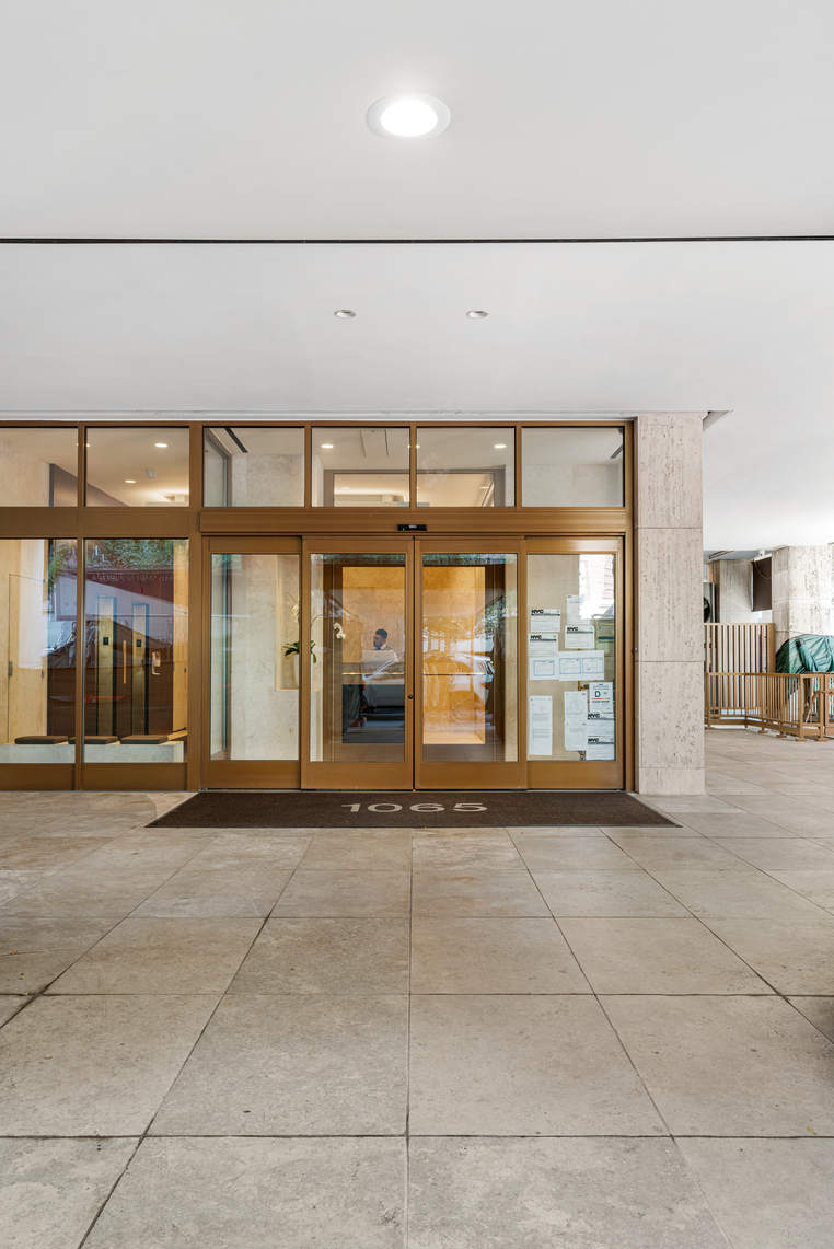 1065 Park Avenue, Unit 7D Manhattan, NY 10128 - Photo 15 of 16