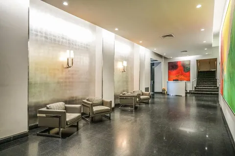 $1,250,000 | 63 East 9th Street, Unit 10L | Greenwich Village
