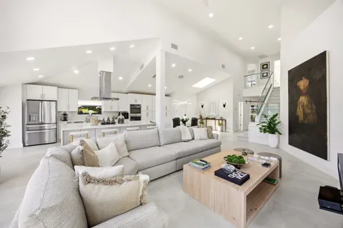$1,295,000 | 22583 Caravelle Circle, Boca Raton, FL 33433
