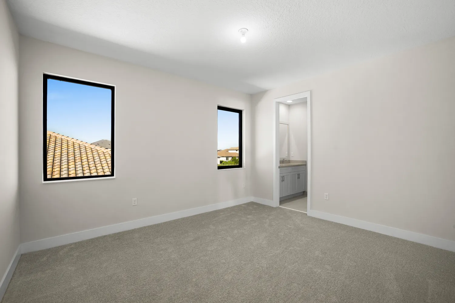 $950,000 | 5197 Julienne Road, Ave Maria, FL 34142