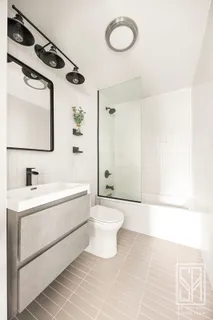 $1,575,000 | 475 Washington Avenue, Unit 4G | Clinton Hill