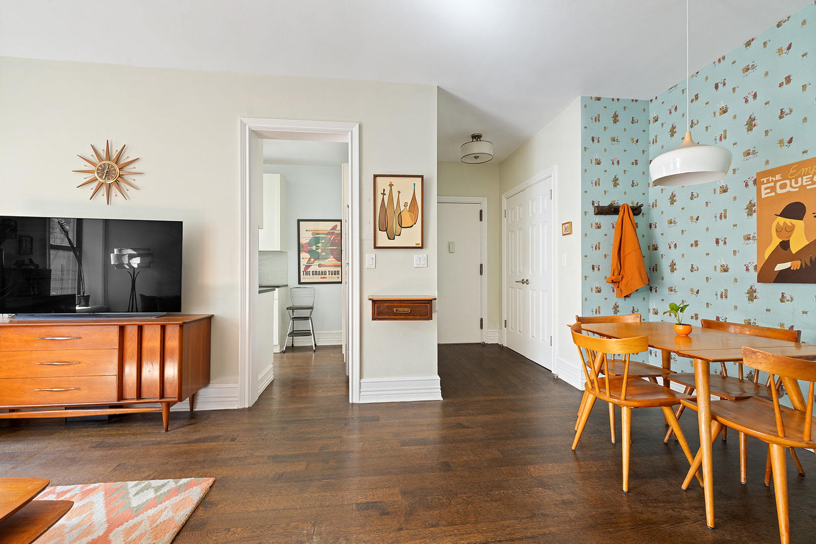 255 Eastern Parkway, Unit E8 Brooklyn, NY 11238 - Photo 3 of 9