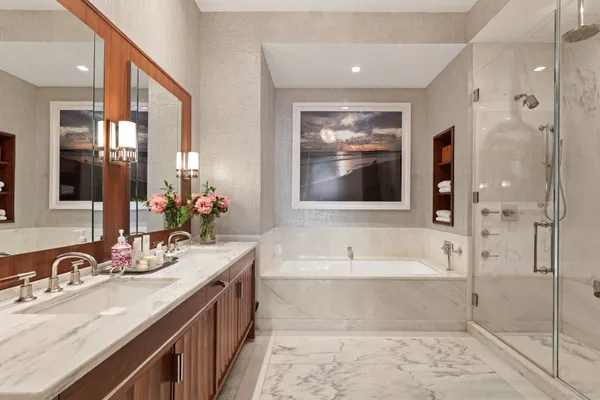 $9,500,000 | 150 Charles Street, Unit 3AS | West Village