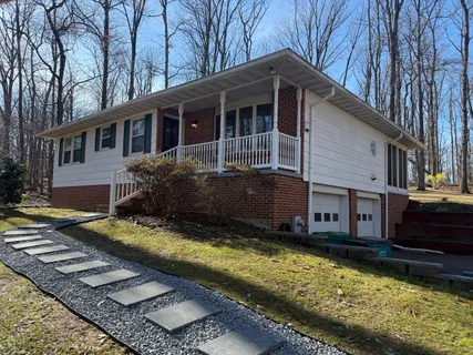 Contact Agent | 932 Western Chapel Road, Westminster, MD 21157
