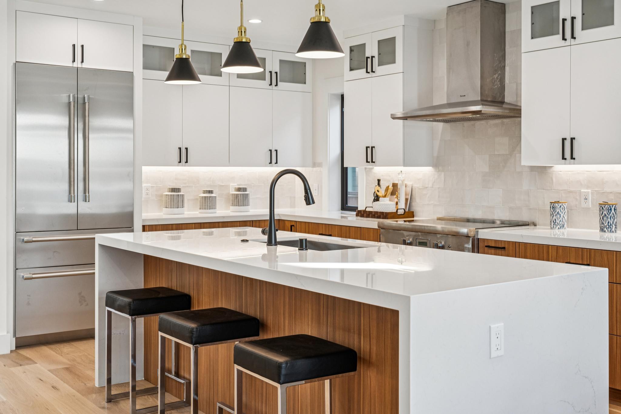 2411 Sixth Street Berkeley, CA 94710 - Photo 5 of 14