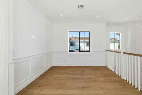 $17,000 | 1405 Oak Avenue, Manhattan Beach, CA 90266