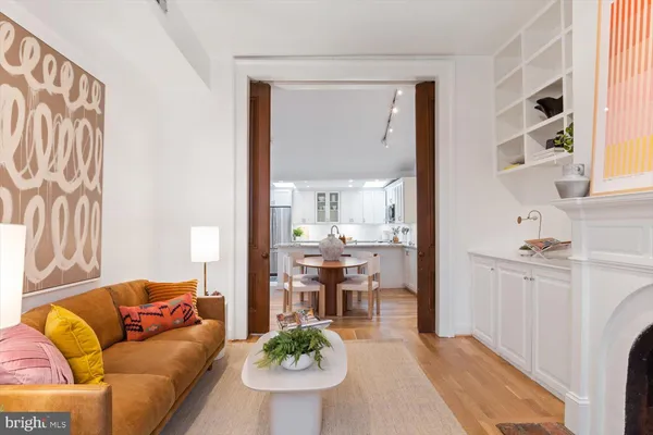 $1,700,000 | 203 9th Street Southeast, Washington, DC 20003