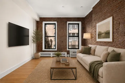 $650,000 | 313 East 56th Street, Unit 2C | Sutton Place