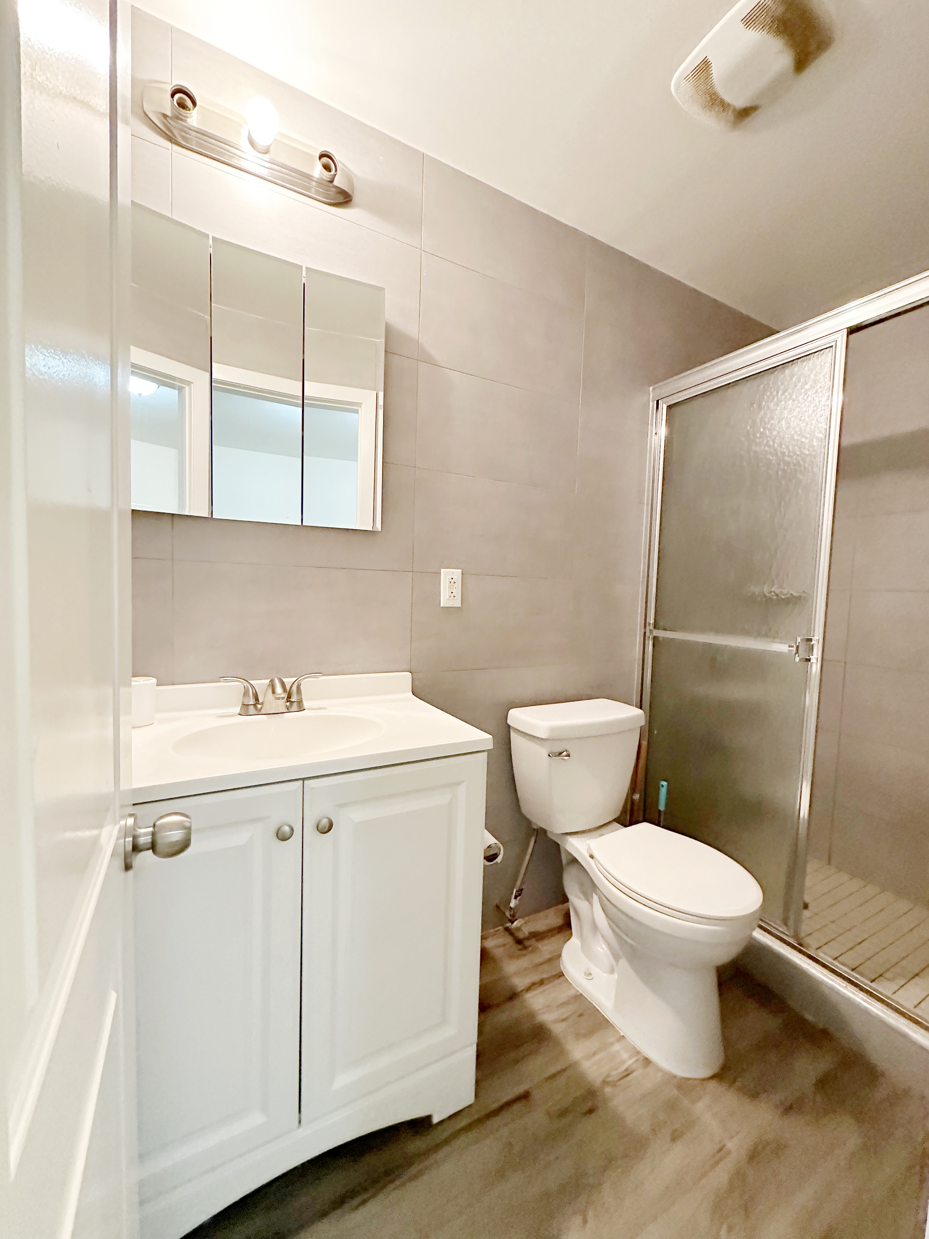 64-03 68th Avenue, Unit 2 Queens, NY 11385 - Photo 9 of 9