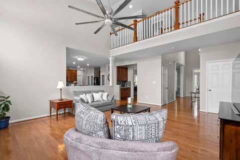 $1,200,000 | 14309 Autumn Crest Road, Boyds, MD 20841