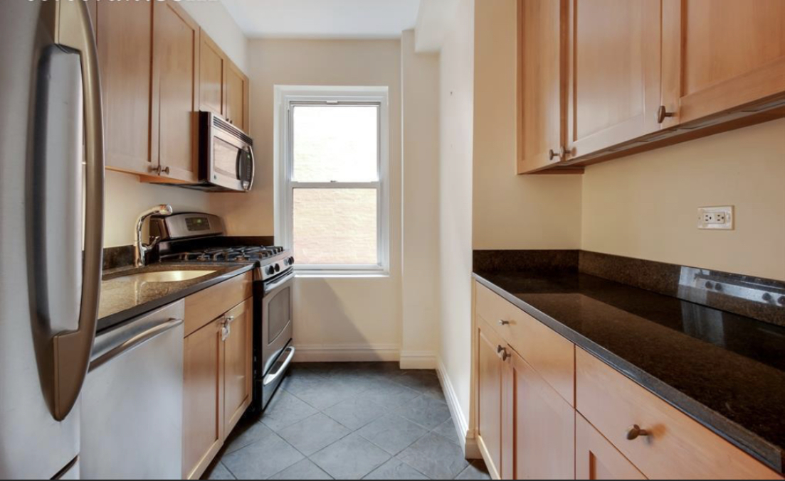 177 East 77th Street, Unit 5D Manhattan, NY 10075 - Photo 6 of 12