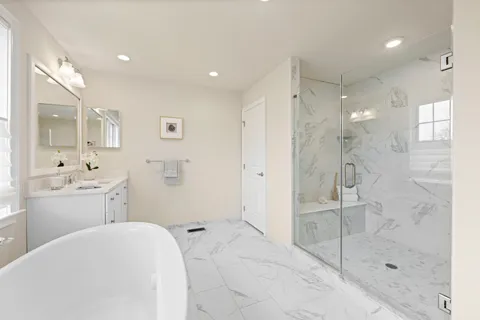 $1,350,000 | 3860 Meadow View Farm Road, Newtown Square, PA 19073