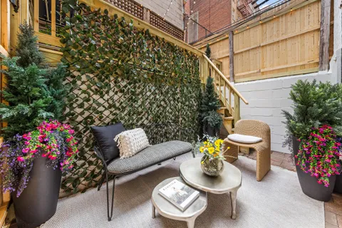 $799,000 | 170 East 92nd Street, Unit 1D | Upper East Side